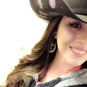 Meet your Posher, Amber lee